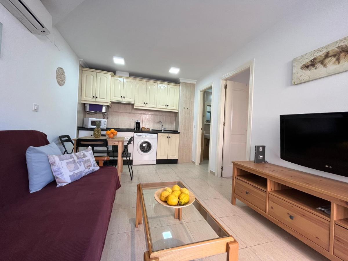 Apartamento Acuario 4 Apartment เบนัลมาเดนา ภายนอก รูปภาพ